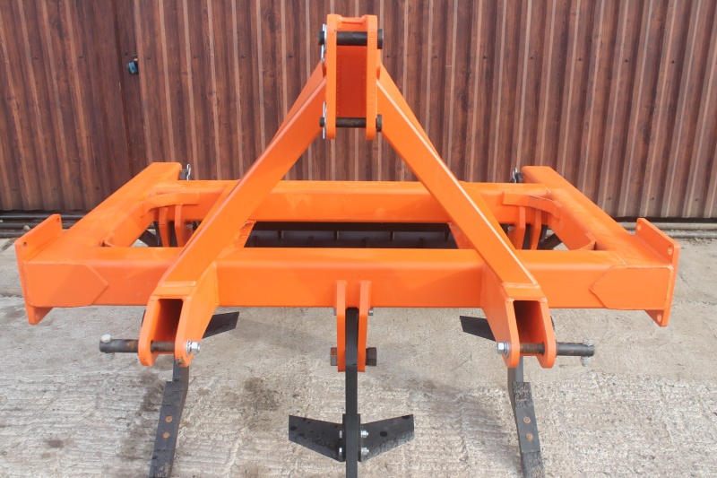 Плуг чизельный ПЧН-1,6 с зубчатым катком купить в Рязани – «БДН-АгроКубань», 5