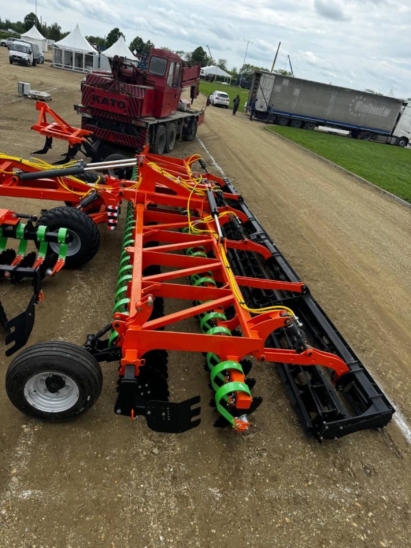 Лущильник мульчировщик дисковый прицепной «АВРОРА» ЛД-8Л (евро-складывание) ЛАФЕТ купить в Рязани – «БДН-АгроКубань», 5