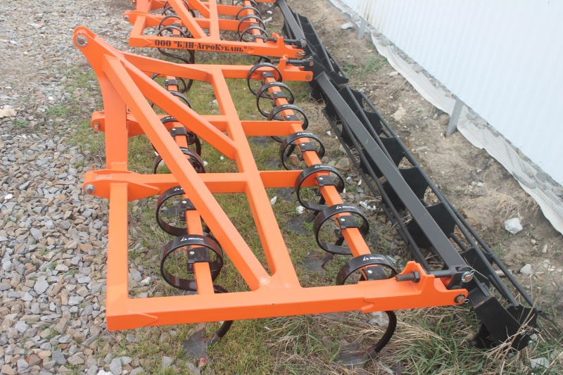 Культиватор универсальный КПН 2,53-2Р, 13 рабочих органов купить в Рязани – «БДН-АгроКубань», 2