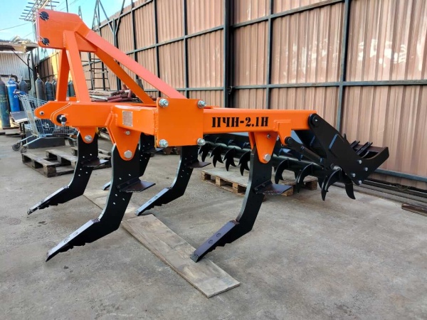 Плуг чизельный навесной ПЧН-2,1Н с зубчатым катком купить в Рязани – «БДН-АгроКубань», 3