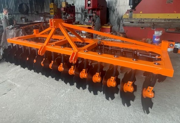 Борона дисковая навесная БДН 4х2Н, 26 рабочих органов купить в Рязани – «БДН-АгроКубань», 3