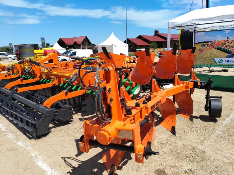 Плуг навесной оборотный 3/35+1 купить в Рязани – «БДН-АгроКубань», 6