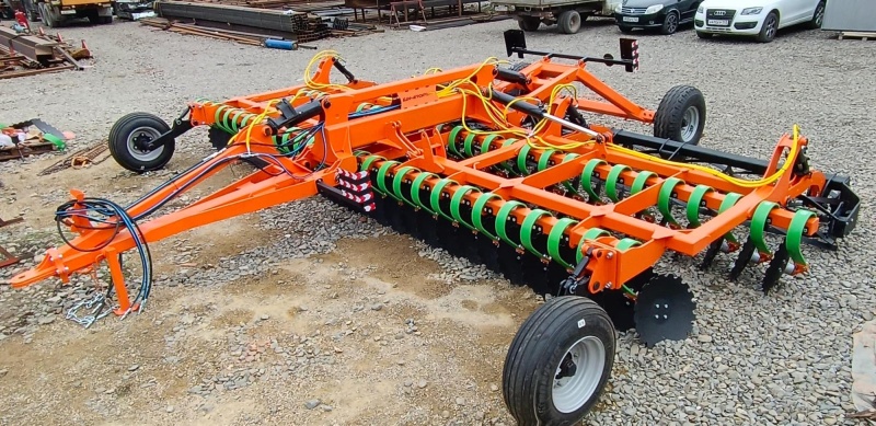Лущильник мульчировщик дисковый прицепной «АВРОРА» ЛД-7Б, 56 рабочих узлов купить в Рязани – «БДН-АгроКубань»