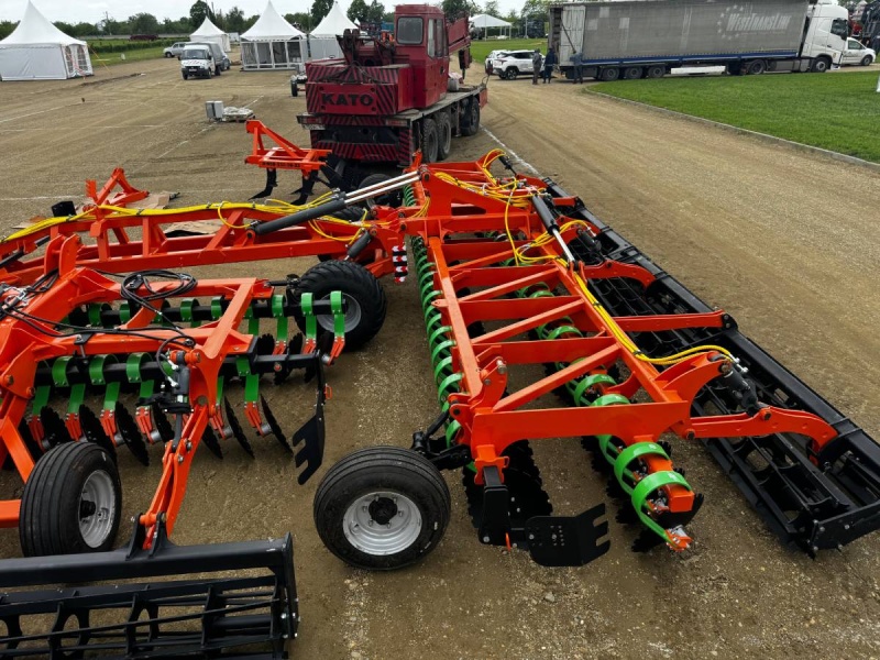 Лущильник мульчировщик дисковый прицепной «АВРОРА» ЛД-8Л (евро-складывание) ЛАФЕТ купить в Рязани – «БДН-АгроКубань», 3