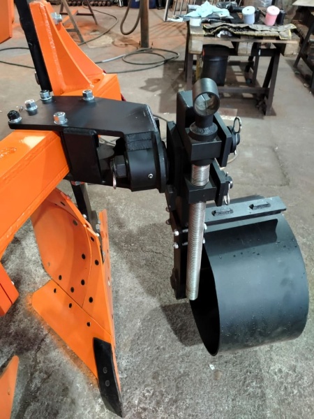 Плуг навесной оборотный 3/35+1 купить в Рязани – «БДН-АгроКубань», 4