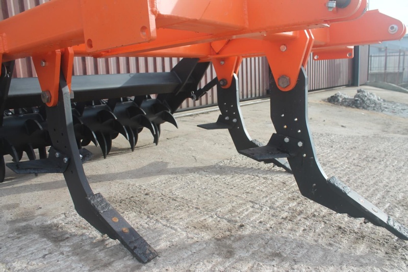 Плуг чизельный ПЧН-1,6 с зубчатым катком купить в Рязани – «БДН-АгроКубань», 12